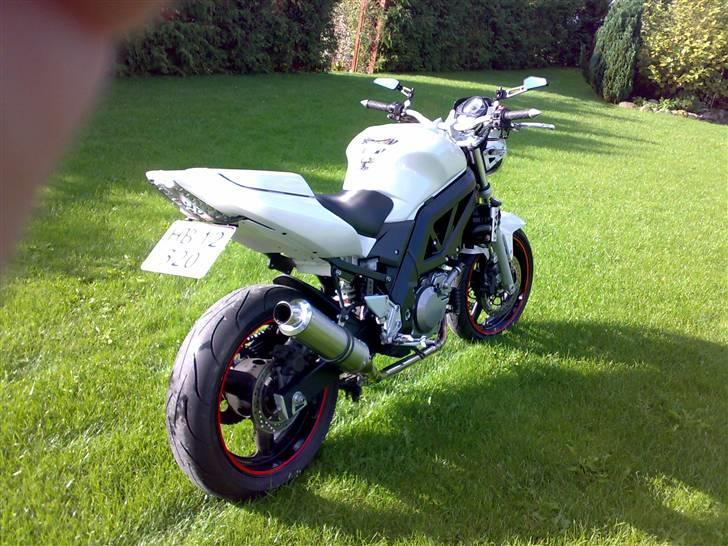 Suzuki SV650 N Solgt billede 3