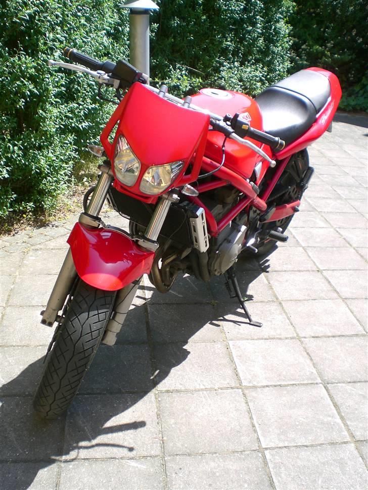 Suzuki GSF 400 Bandit (Solgt) billede 4