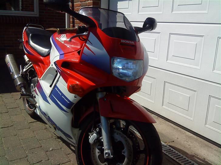 Honda cbr (TIL SALG) - lige blevet el poleret billede 14