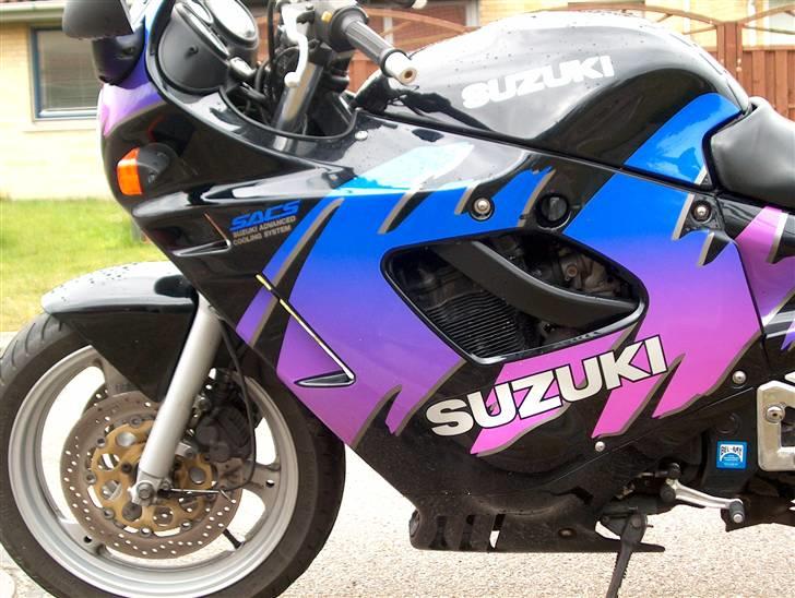 Suzuki GSX 750f ( Solgt) billede 15