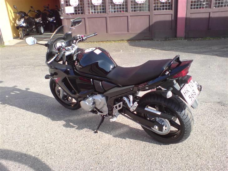 Suzuki GSX650F SOLGT - Da jeg hentede den hos forhandleren billede 2