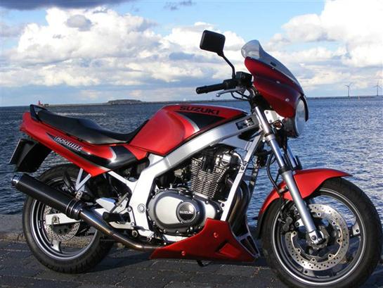 {{currentPhoto.altText}} billede {{currentPhoto.number}}