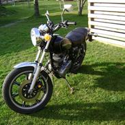 Yamaha sr 500