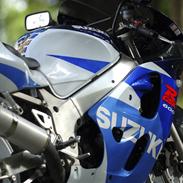 Suzuki gsx-r 600 Srad