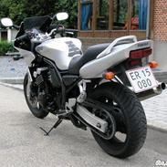Yamaha FZS 600 Fazer - SOLGT!
