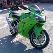 Kawasaki ZX6R 636