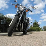 Yamaha XJ700 Maxim X