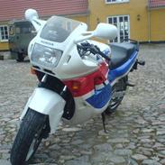 Honda CBR 600F PC23