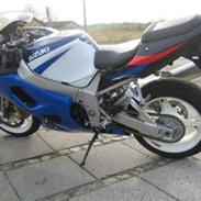 Suzuki GSX-R 1000 K1