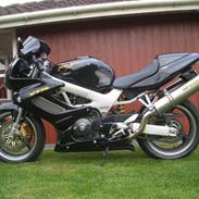 Honda VTR 1000F FIRESTORM SOLGT
