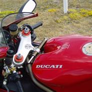 Ducati 748