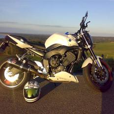 Yamaha FZ-1