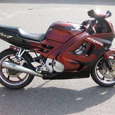 Honda cbr600f (solgt)