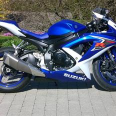Suzuki gsxr 600 k8