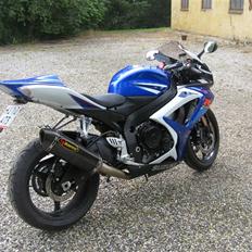 Suzuki GSX-R750K7