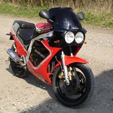 Suzuki GSX-R 1100 *SOLGT*