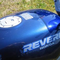 Honda NTV 650 Revere *SOLGT*