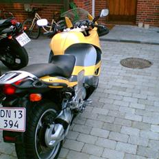 BMW K1200RS