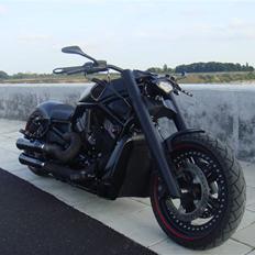 Harley Davidson v rod special "solgt"