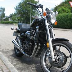 Yamaha XJ700 Maxim X