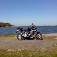 Suzuki GSR 600 K8 *Totalskadet*