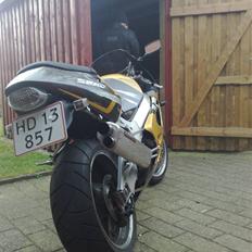 Suzuki GSX R 750ccm SRAD