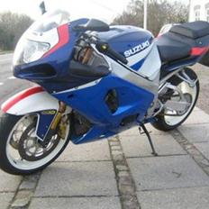 Suzuki GSX-R 1000 K1