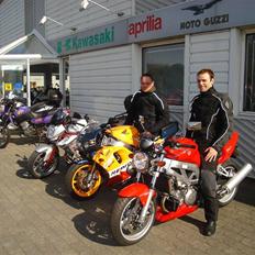 Suzuki SV 1000 N K7 **SOLGT**