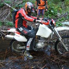 Yamaha - Solgt - TT600R