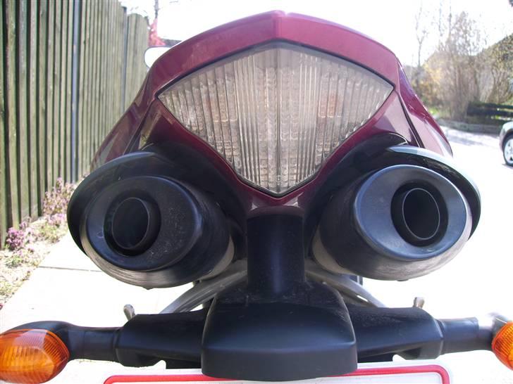 Yamaha yzf R1 billede 9