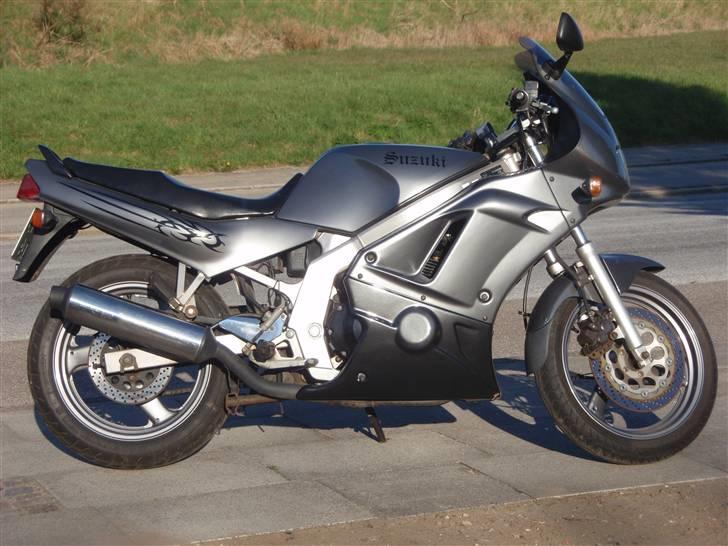 Suzuki GS500E ** SOLGT ** - Skinnende i aftensolen billede 1