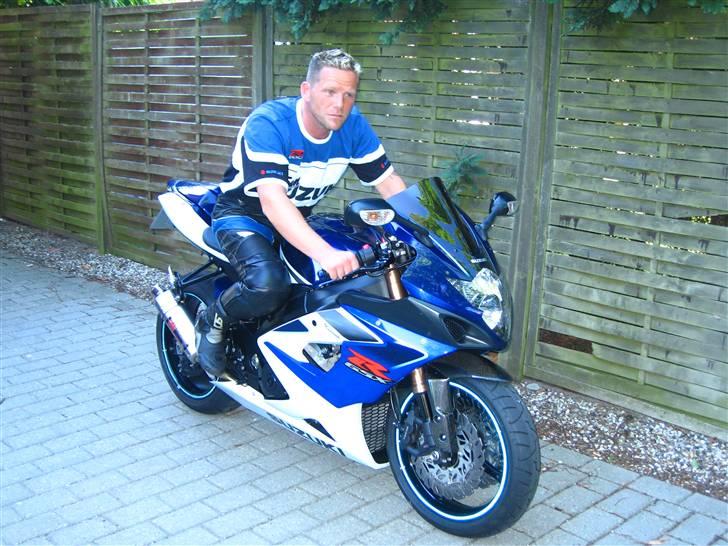 Suzuki gsx-r 1000k6 - hjemme i vinterhi billede 1