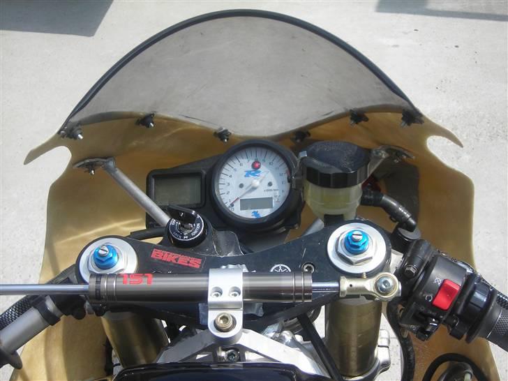 Yamaha YZF R1 (SOLGT) billede 7