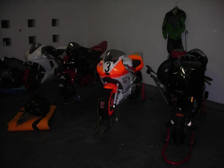 Yamaha YZF R1 (SOLGT) billede 10