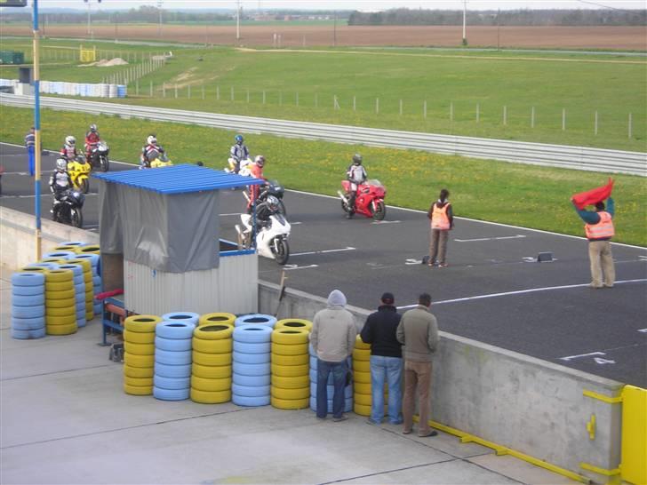 Yamaha YZF R1 (SOLGT) billede 11