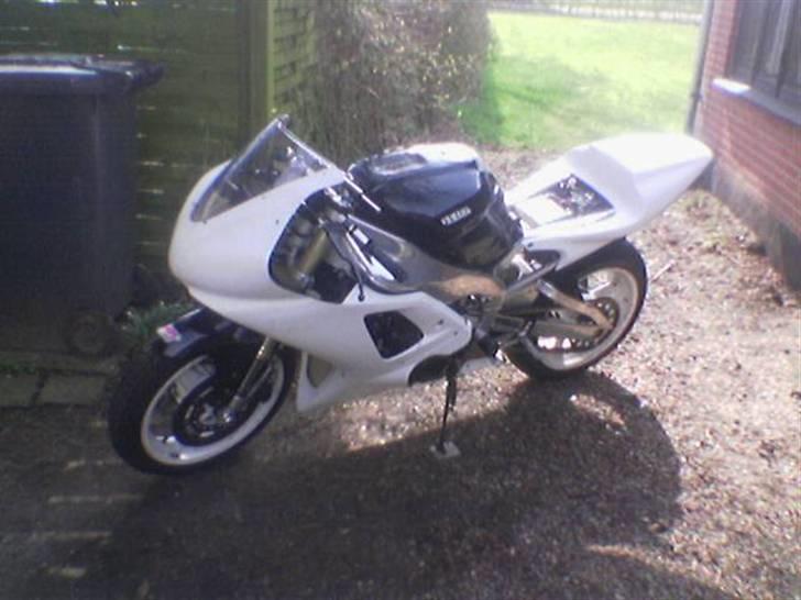 Yamaha YZF R1 (SOLGT) billede 14