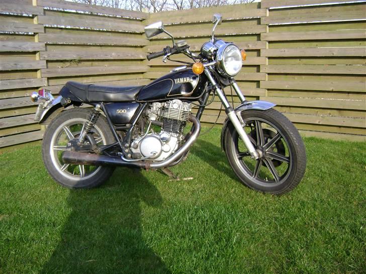 Yamaha sr 500 billede 1