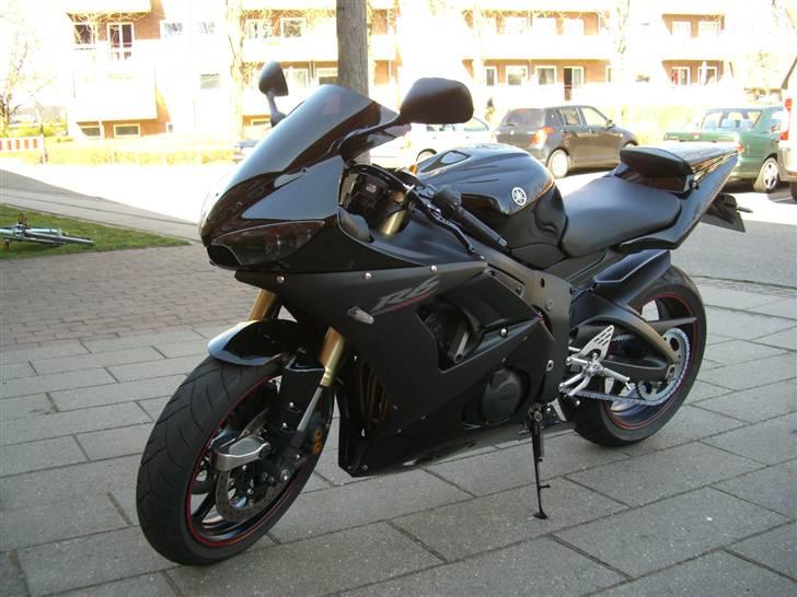 Yamaha R6 billede 9