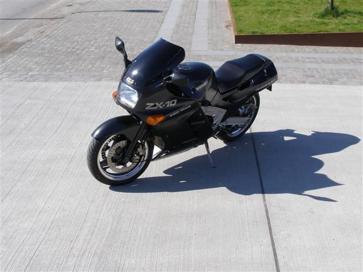 Kawasaki ZX 10  (SOLGT) billede 13