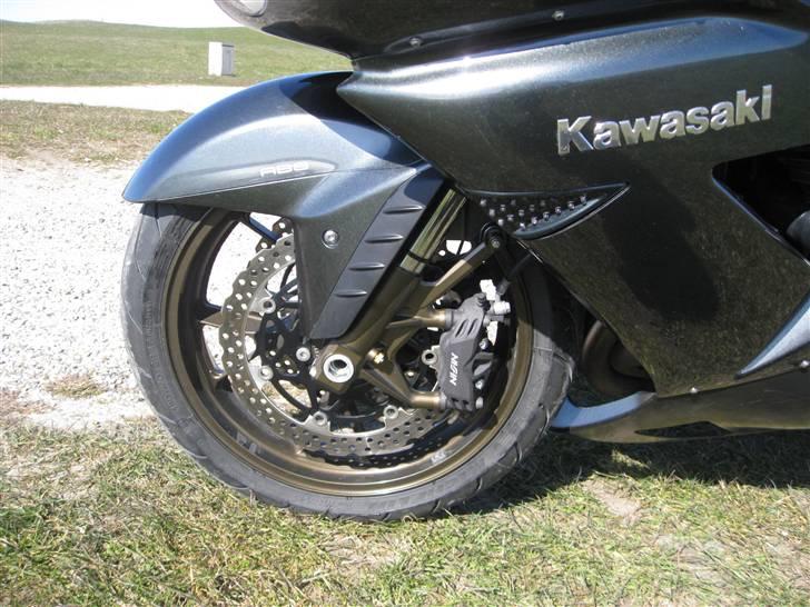 Kawasaki ZZR 1400 (solgt) billede 16