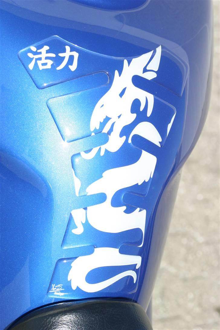 Suzuki RF 600 R *SOLGT* billede 8