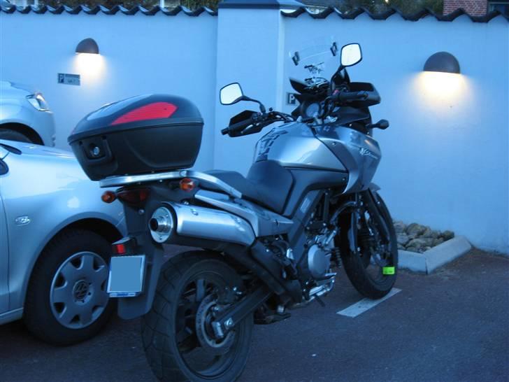 Suzuki DL 650A K7 V-Strom - Aftenstemning. billede 7