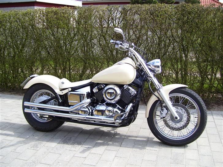 Yamaha Dragstar 650 - Sådanne ser min cykel ud nu efter ombygning. Flere billeder kommer  billede 4