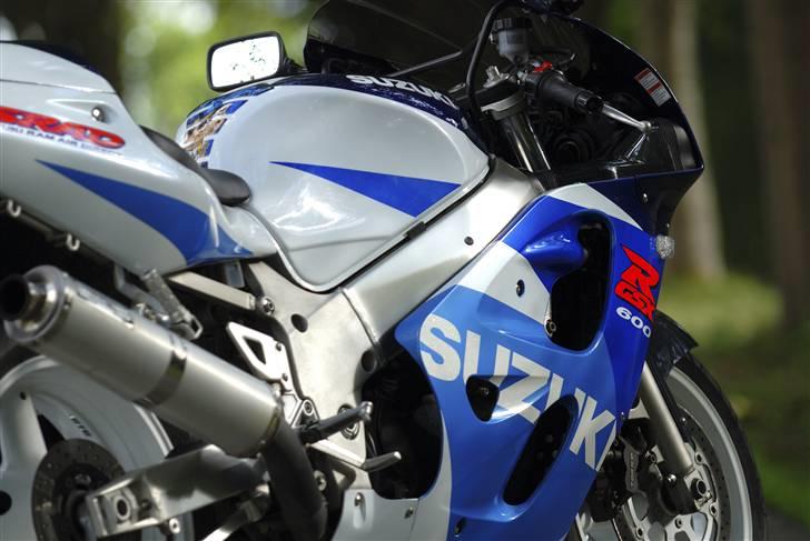 Suzuki gsx-r 600 Srad billede 2