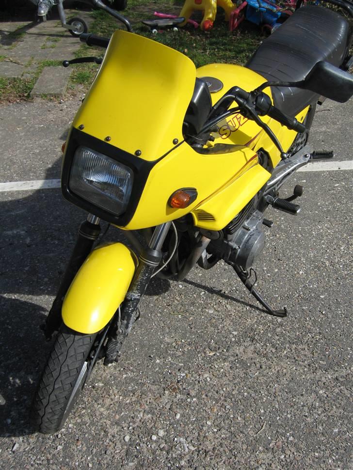 Suzuki GSX750ES billede 3