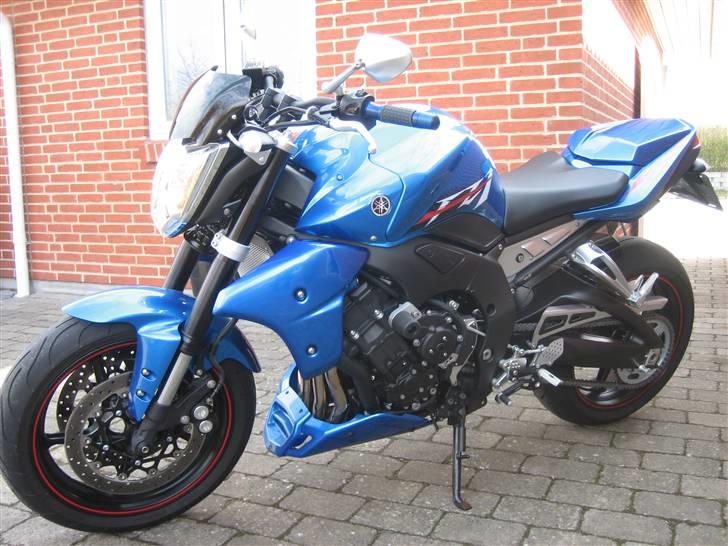 Yamaha FZ1 Naked - Se lige knægten.... billede 2