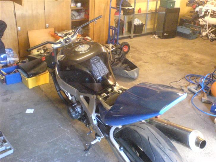 Honda CBR 900 RR Fireblade billede 8