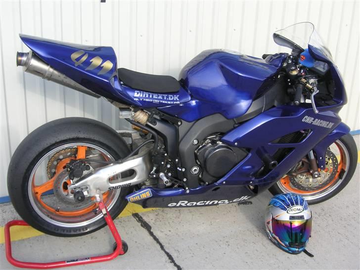 Honda cbr 1000 rr (solgt) billede 7