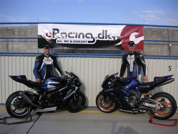 Honda cbr 1000 rr (solgt) - Claus og jeg med lidt sponsorreklame billede 8