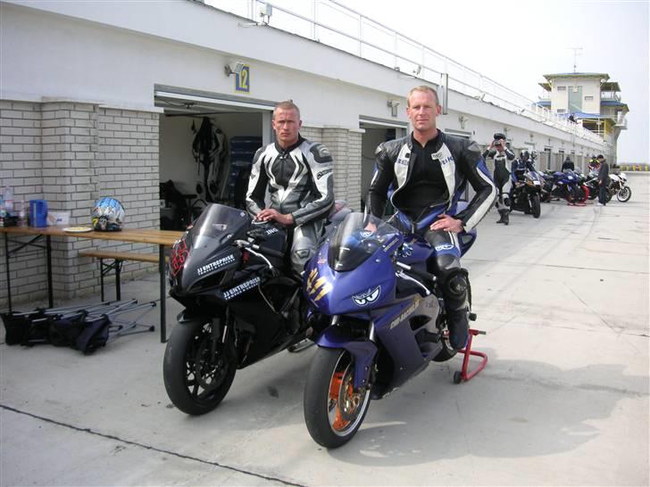 Honda cbr 1000 rr (solgt) - Jesper og jeg imellem et par svedige pas billede 9